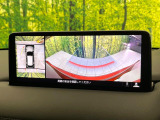 【360&deg;ビューモニター】専用のカメラにより、上から見下ろしたような視点で360度クルマの周囲を確認することができます☆死角部分も確認しやすく、狭い場所での切り返しや駐車もスムーズに行えます。