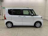 軽自動車、小型車を中心に常時300台展示車を御用意させて頂いております