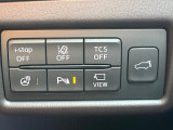 【パワーバックドア】スマートキーや運転席のボタンを押すだけでリアゲートが自動で開閉します!荷物を持っている時や、高い位置にあるバックドアを閉める際に便利な機能です♪