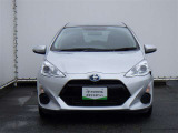 トヨタのお店でU-Carを購入すると、1年間ならどれだけ走っても保証される「ロングラン保証」が自動的に無料でついてきます。さらに、ご希望のお客様には有償で1年または2年の保証延長が可能です。