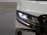 LEDヘッドランプ装備