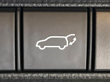 【パワーバックドア】スマートキーや運転席のボタンを押すだけでリアゲートが自動で開閉します!荷物を持っている時や、高い位置にあるバックドアを閉める際に便利な機能です♪