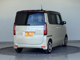 中古車探しに気軽さを。ムダを省くからこそ設定できるその価格に驚きを。プロフェッショナルなスタッフ、サービスで安心を。そんな一人ひとりの理想を詰め込みました。 CAR PLAT ここからはじまります