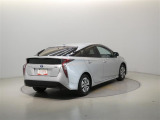 ご覧の車両以外にも多数のU-CARを展示販売しております。