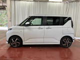 【スマートアシスト搭載車】 衝突回避支援ブレーキ機能(対車両・歩行者)、衝突警報機能(対車両・対歩行者)、誤発信抑制制御機能などの機能で安全な運転をサポートします。