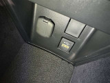 シガーソケット用の充電器が使用可能です!