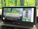 【パノラミックビューモニター】専用のカメラにより、上から見下ろしたような視点で360度クルマの周囲を確認することができます☆死角部分も確認しやすく、狭い場所での切り返しや駐車もスムーズに行えます。