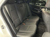 メルセデス・ベンツの定める厳しい基準をクリアしたお車のみをご案内させて頂きます。納車前整備はメーカー規定に基づき当店3Fの指定工場で入念に行なわれます。熟練のメカニックがお客様のお車を整備致します。