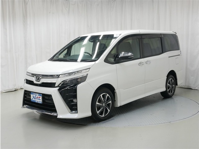 トヨタ ヴォクシー 