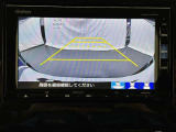 バックモニターで、後方を確認しながら安心して駐車することができます。運転初心者も熟練者も必須の機能ですよ!
