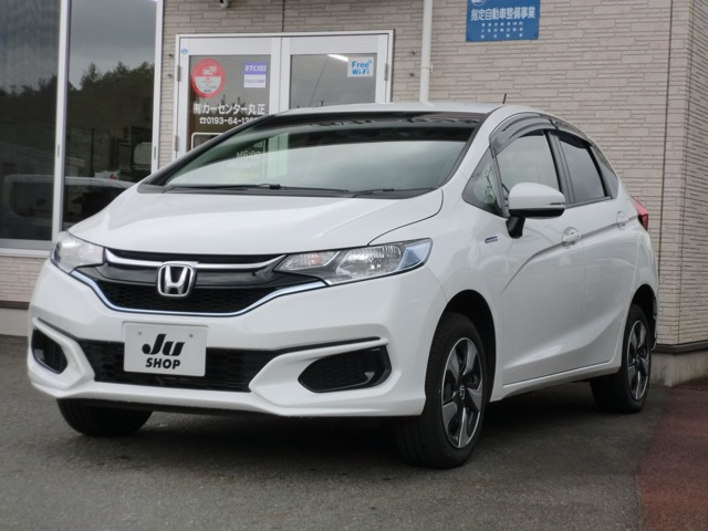 フィット 1.5 ハイブリッド F 4WD 