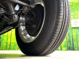 お車を安心してお乗りいただく為には、足回りの定期点検が欠かせません。サービスサポート(有償保証)では無料点検もご提供しており、安心のカーライフをお過ごしいただけるサポート体制が整っています。