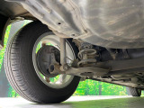 お車を安心してお乗りいただく為には、足回りの定期点検が欠かせません。サービスサポート(有償保証)では無料点検もご提供しており、安心のカーライフをお過ごしいただけるサポート体制が整っています。