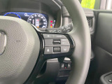 【アダプティブクルーズコントロール】高速道路での長距離走行が楽に!!自動で速度を保つクルーズコントロールが、衝突軽減システムと連携し、前方の車両を感知して車間を保つように速度調節してくれます!!