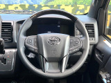 【純正革巻きステアリング】上質な革を使用することで、手にしっかり馴染みとても運転しやすいハンドルです♪
