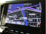 純正ナビを装備。タッチパネル式で使いやすく、お出かけもラクラクです。