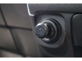 シガーソケットが付いているので、車から電源を取ることが出来ます!
