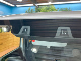 【スズキ セーフティサポート】走行中に前方の車両等を認識し、衝突しそうな時は警報とブレーキで衝突回避と被害軽減をアシスト。より安全にドライブをお楽しみいただけます。