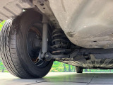 お車を安心してお乗りいただく為には、足回りの定期点検が欠かせません。サービスサポート(有償保証)では無料点検もご提供しており、安心のカーライフをお過ごしいただけるサポート体制が整っています。