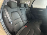 車内もキレイで嫌な臭いもありません☆気になる方は内装のスチームクリーナーも施工可能です♪