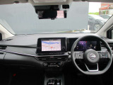 ノートの運転席廻りになります。