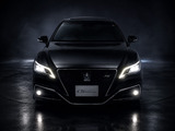 フロントビューの存在感をご覧ください!!ヘッドライトは視界良好のライト、さらにフォグライト搭載。デザイン性も高いのが特権です。