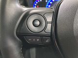 ステアリングスイッチ付きなのでオーディオの操作が手元で出来て便利です