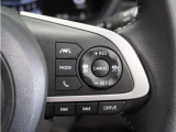 ◆アダプティブクルーズコントロール◆予め設定した車速内でクルマが自動的に加減速。前走車との適切な車間距離を維持しながら追従走行します。