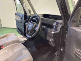 納車前にはプロのメカニックが点検、整備を行いますので安心してお乗り頂けます!!