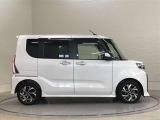 広々とした車内空間に優れた燃費性能。更にデザインも上質で人気のお車です!