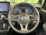 【ステアリングスイッチ】運転中、前方から目線をそらすことなく、オーディオ等の操作が可能な便利機能!安心&快適なドライブを演出してくれます♪
