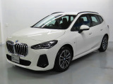 BMW Premium Selectionみなとみらい 屋内でご案内できます。 遠方のお客様もご相談ください。BMW正規ディーラー認定中古車  TEL045-227-6811 mail:bps@minato-mirai.bmw.ne.jp