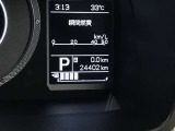 当店3階PDIセンターによる室内ルームクリーニング・除菌を全車に実施!オプションにてボディーコーティングも格安で施工致します★