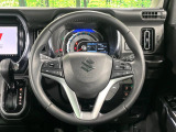 【ステアリングスイッチ】運転中、前方から目線をそらすことなく、オーディオ等の操作が可能な便利機能!安心&快適なドライブを演出してくれます♪