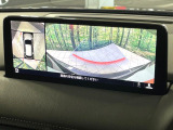 【360&deg;ビューモニター】専用のカメラにより、上から見下ろしたような視点で360度クルマの周囲を確認することができます☆死角部分も確認しやすく、狭い場所での切り返しや駐車もスムーズに行えます。