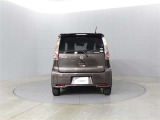 中古車の内外装の状態などをひと目で分かるよう、プロの検査員が実施した「車両検査証明書」をご用意しています。
