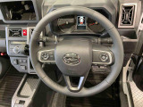 納車前にはプロのメカニックが点検、整備を行いますので安心してお乗り頂けます!!