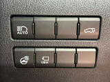 【パワーバックドア】スマートキーや運転席のボタンを押すだけでリアゲートが自動で開閉します!荷物を持っている時や、高い位置にあるバックドアを閉める際に便利な機能です♪
