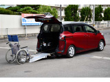 あなたに伝えたいことがまだまだたくさんあります。『坂出自動車』とWEBで入力し当店ホームページへお越しください。「坂出自動車」で検索して下さい。※車いすは見本です。