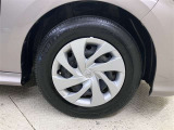 純正スチールホイールキャップ付です!タイヤサイズは175/70R14