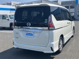 セレナ 2.0 ハイウェイスター VセレクションII 4WD 