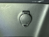 シガーソケット用の充電器が使用可能です!