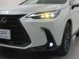 【オートライト】車外の明るさに応じて、自動的にライトの点灯・消灯をしてくれます。トンネルが続くような道でも、いちいちライトスイッチを操作する必要がありません。消し忘れの心配もありません。