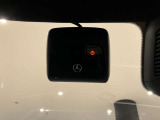 すべての車両を2年間の走行距離無制限保証(メーカー保証)を付帯して販売致しますので、ご納車の後も安心が続きます。全国のメルセデス・ベンツ工場でどこでも保証修理OKです!