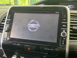 【純正9型ナビ】人気の純正ナビを装備。オーディオ機能も充実しており、Bluetooth接続すればお持ちのスマホやMP3プレイヤーの音楽を再生可能!毎日の運転がさらに楽しくなります!!