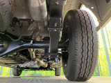 お車を安心してお乗りいただく為には、足回りの定期点検が欠かせません。サービスサポート(有償保証)では無料点検もご提供しており、安心のカーライフをお過ごしいただけるサポート体制が整っています。