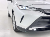 フォグランプ装着車です。暗い夜道の車両前方を明るく照らします