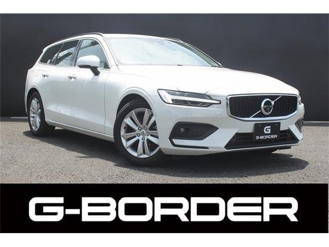 V60 B4 モメンタム ワンオーナー 禁煙車 純正9インチナビ