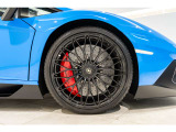 Rims Diantus forged 20/21 high gloss black with Red central locking