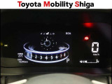 昼間でもくっきり見やすい、高質感メーターです。